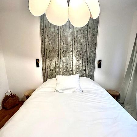 Les Suites Du Beffroi Calais Luaran gambar