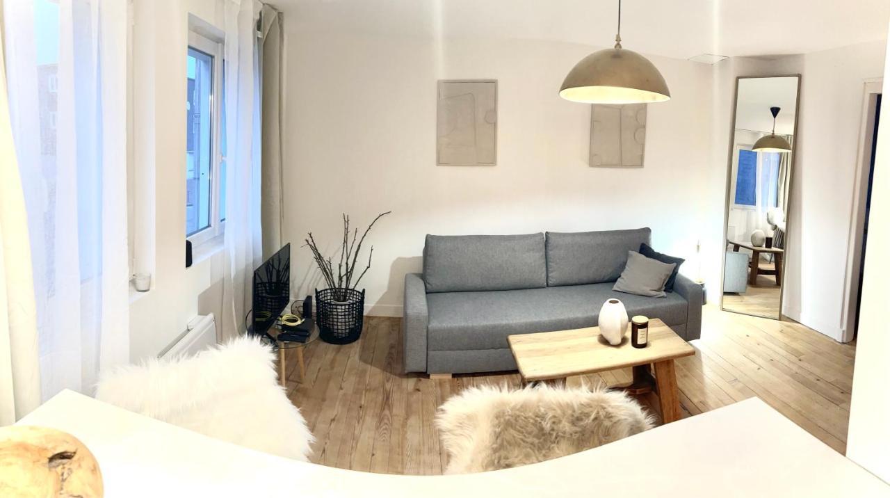 Les Suites Du Beffroi Calais Luaran gambar